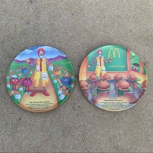 1989 VINTAGE MCDONALDS Ronald McDonald Plates, Set of 2.